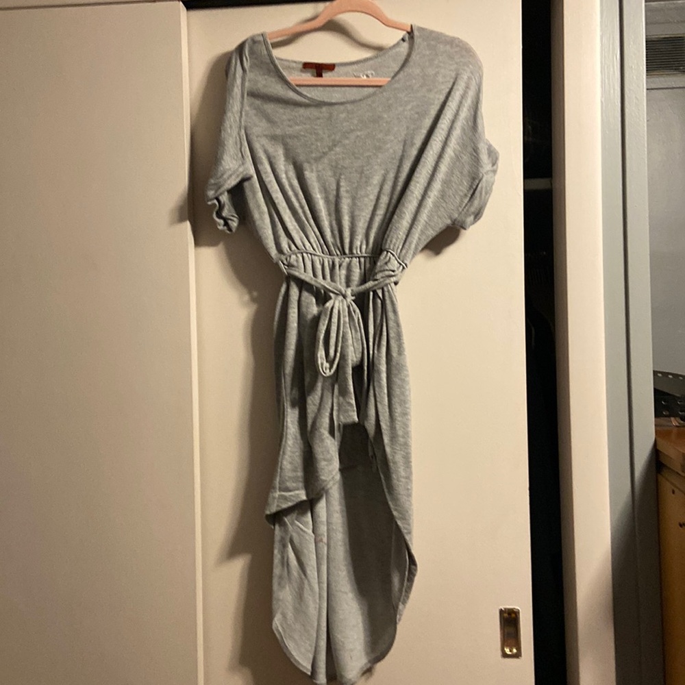 High lo grey belted dress